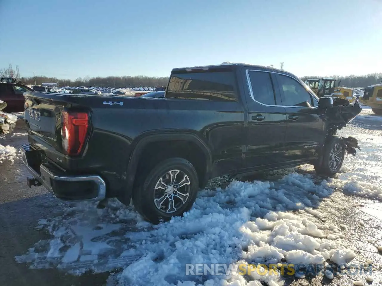 3 Photograph of a damaged car 1GTR9BEK9MZ161600 GMC SIERRA 2021