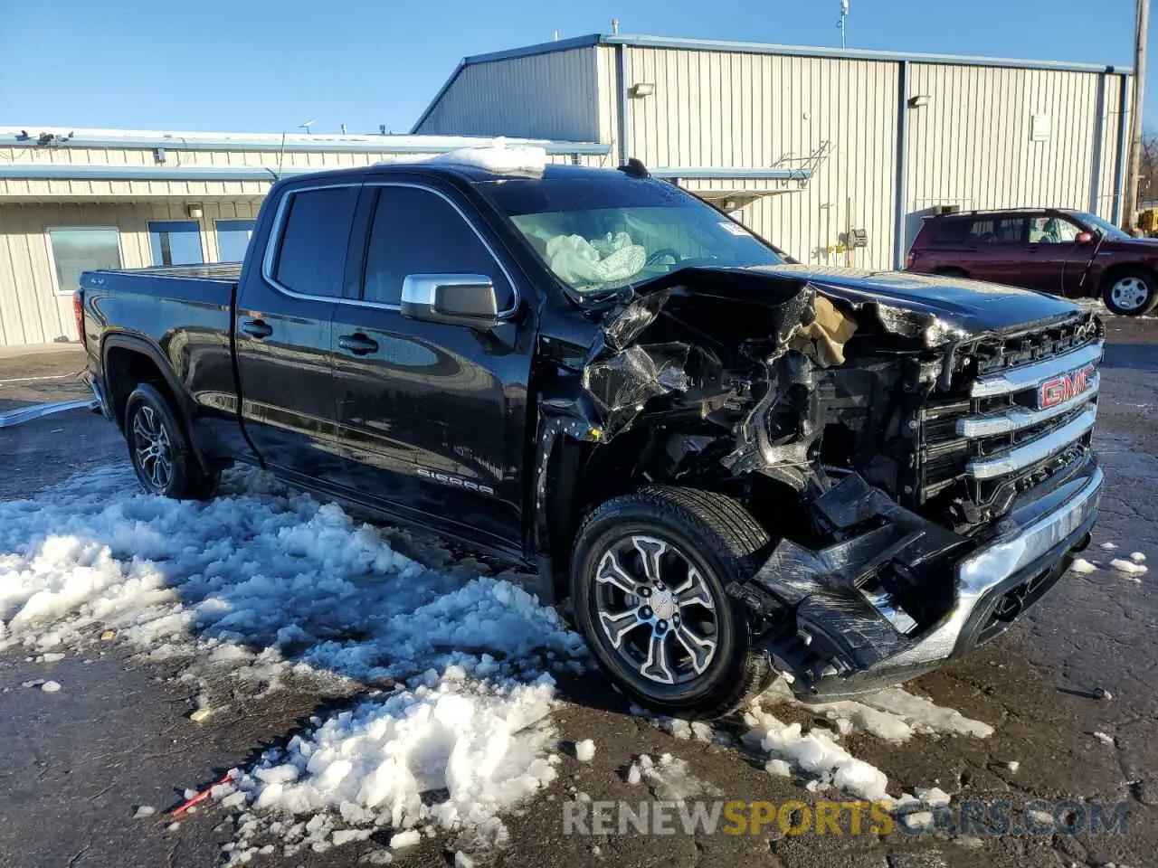 4 Photograph of a damaged car 1GTR9BEK9MZ161600 GMC SIERRA 2021