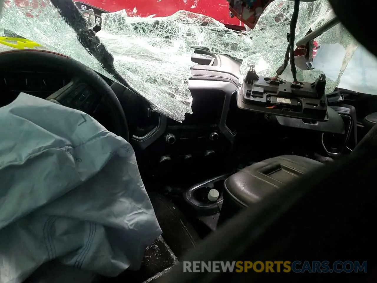 8 Photograph of a damaged car 1GTR9CED9MZ303807 GMC SIERRA 2021