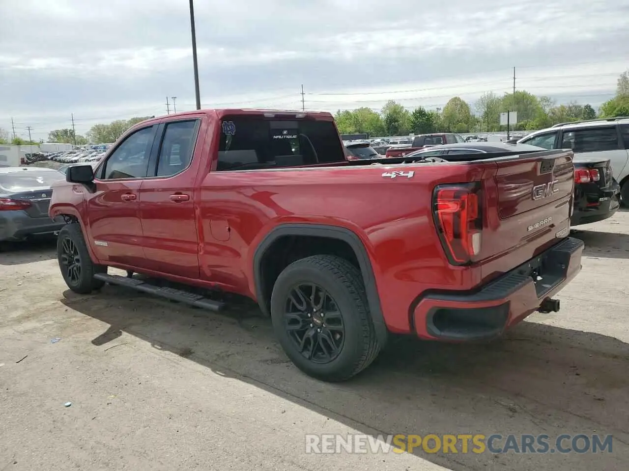 2 Photograph of a damaged car 1GTR9CED9MZ311731 GMC SIERRA 2021