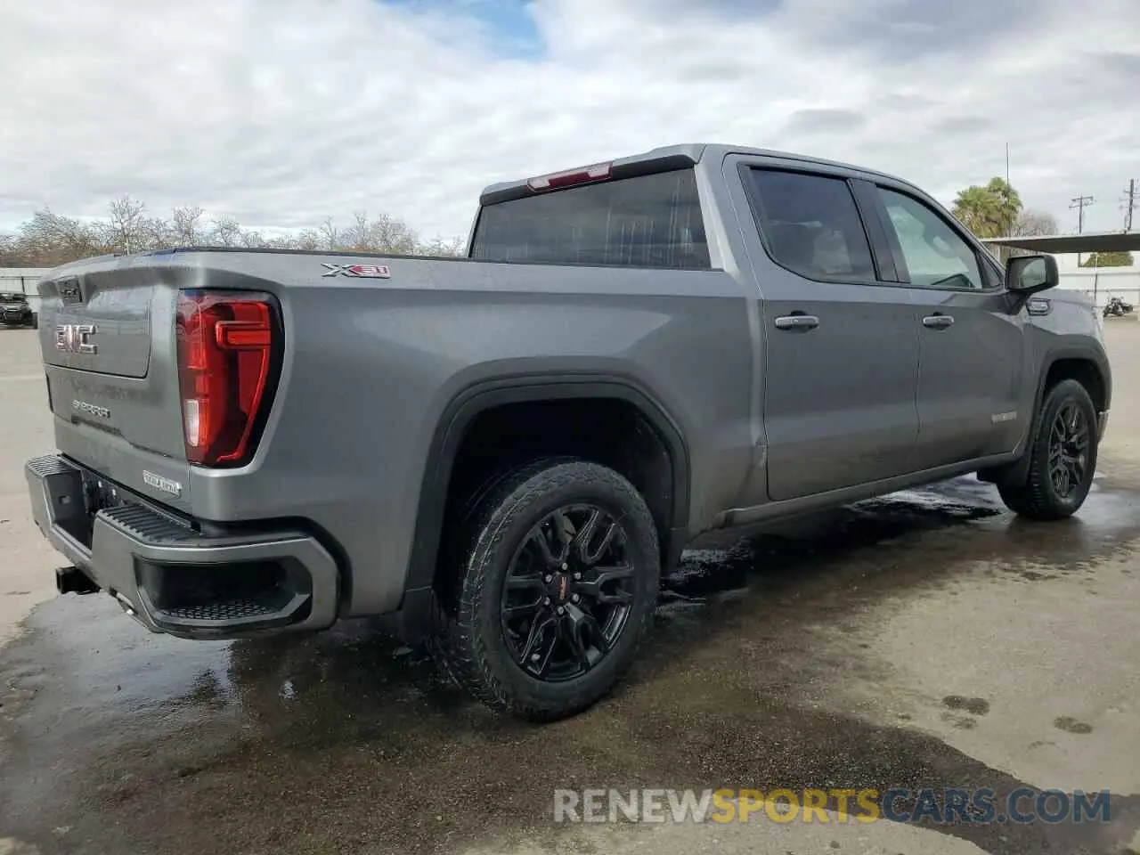 3 Photograph of a damaged car 1GTU9CED8MZ345170 GMC SIERRA 2021