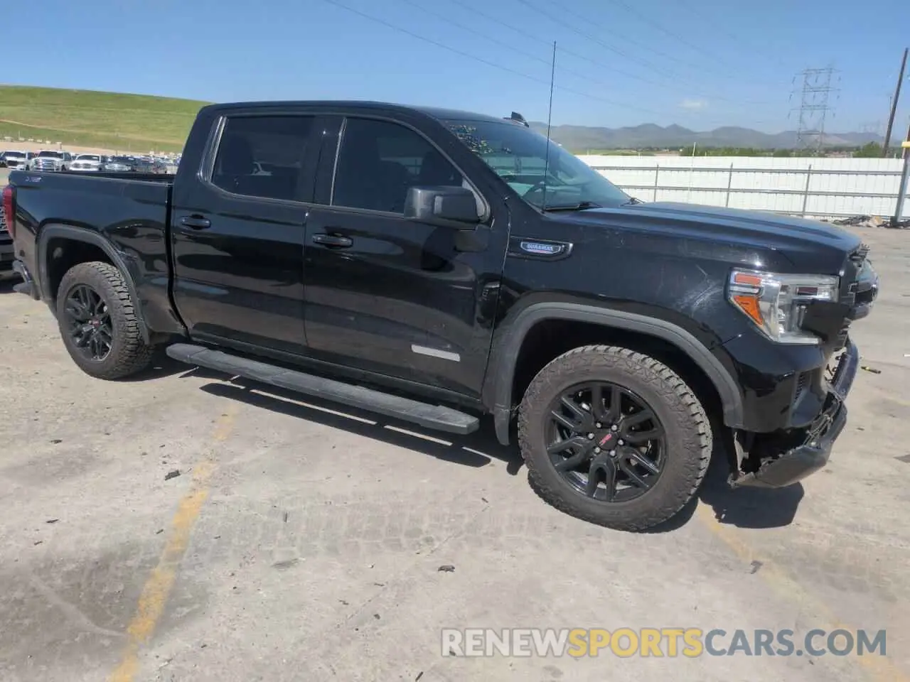 4 Photograph of a damaged car 1GTU9CET0MZ419219 GMC SIERRA 2021
