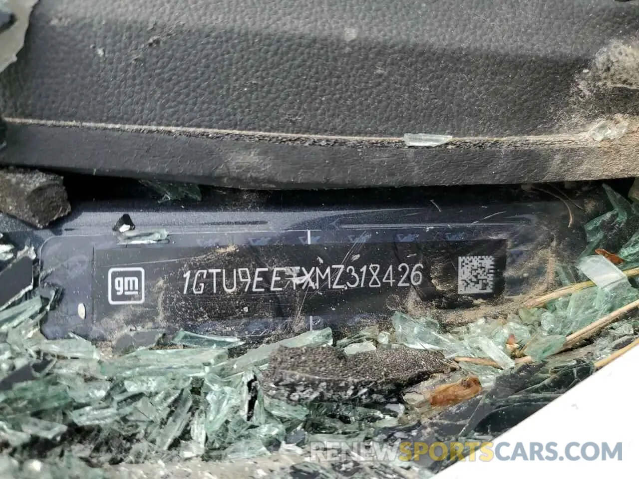 12 Photograph of a damaged car 1GTU9EETXMZ318426 GMC SIERRA 2021