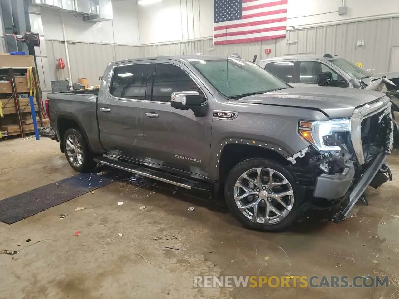 4 Photograph of a damaged car 1GTU9FEL2MZ366329 GMC SIERRA 2021