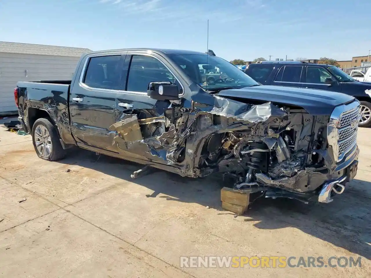 4 Photograph of a damaged car 1GTU9FET4MZ365506 GMC SIERRA 2021