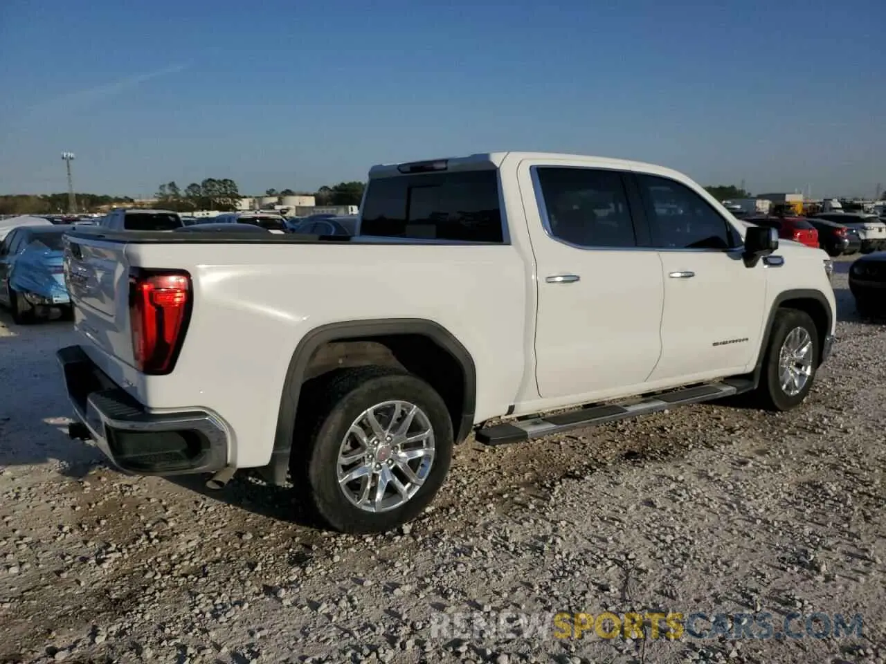 3 Photograph of a damaged car 3GTP8DED7MG200689 GMC SIERRA 2021