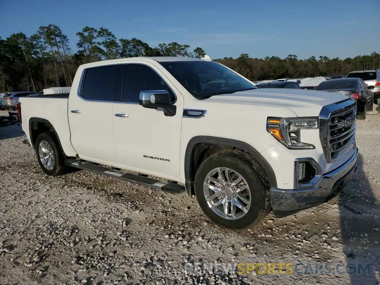 4 Photograph of a damaged car 3GTP8DED7MG200689 GMC SIERRA 2021