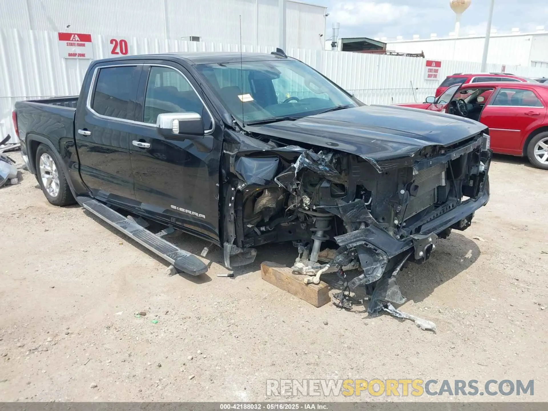 1 Photograph of a damaged car 3GTP8DEDXMG231158 GMC SIERRA 2021