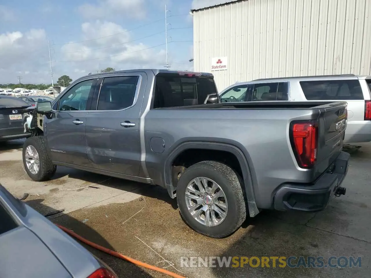 2 Photograph of a damaged car 3GTP8FED3MG372116 GMC SIERRA 2021