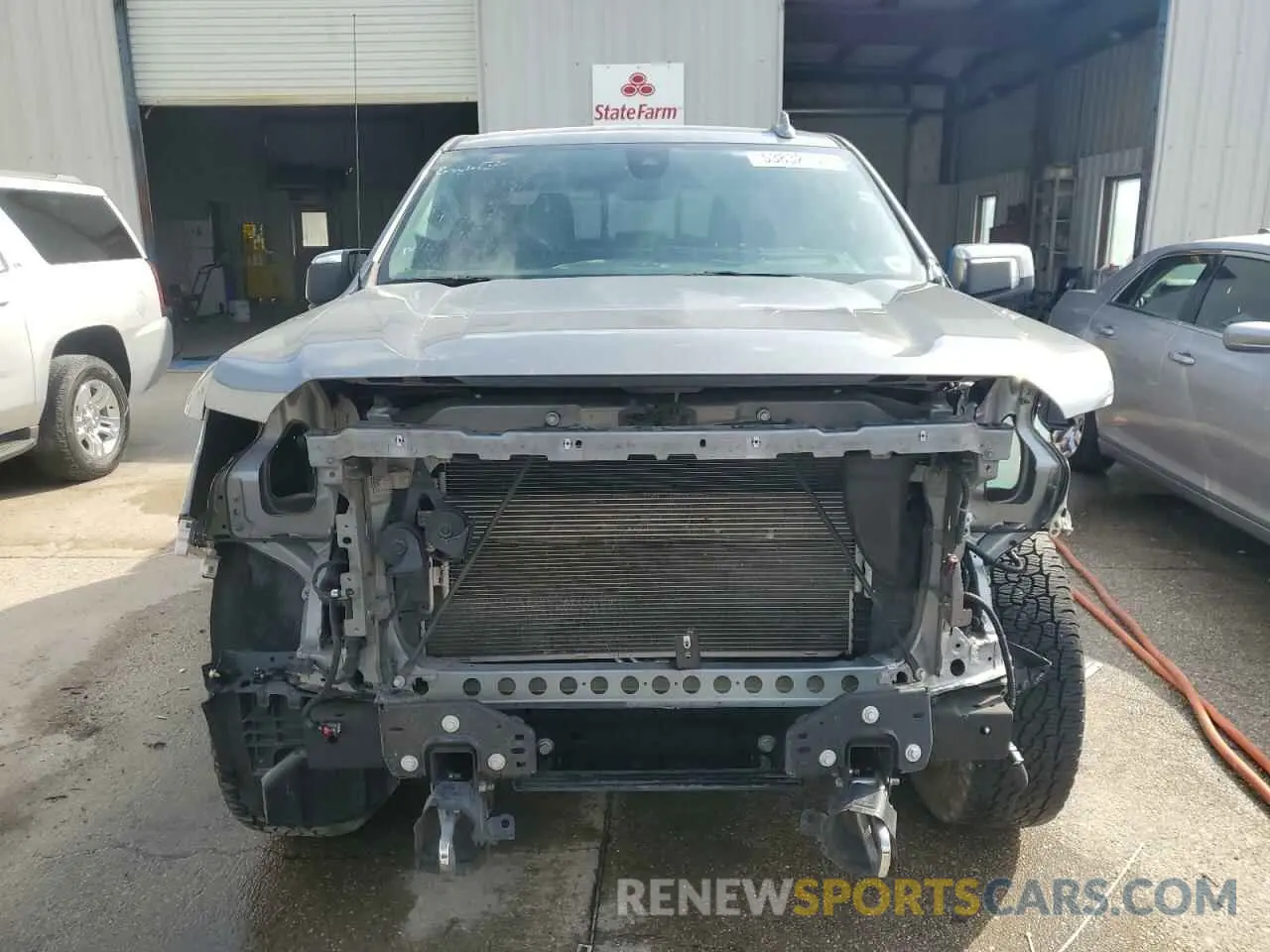 5 Photograph of a damaged car 3GTP8FED3MG372116 GMC SIERRA 2021