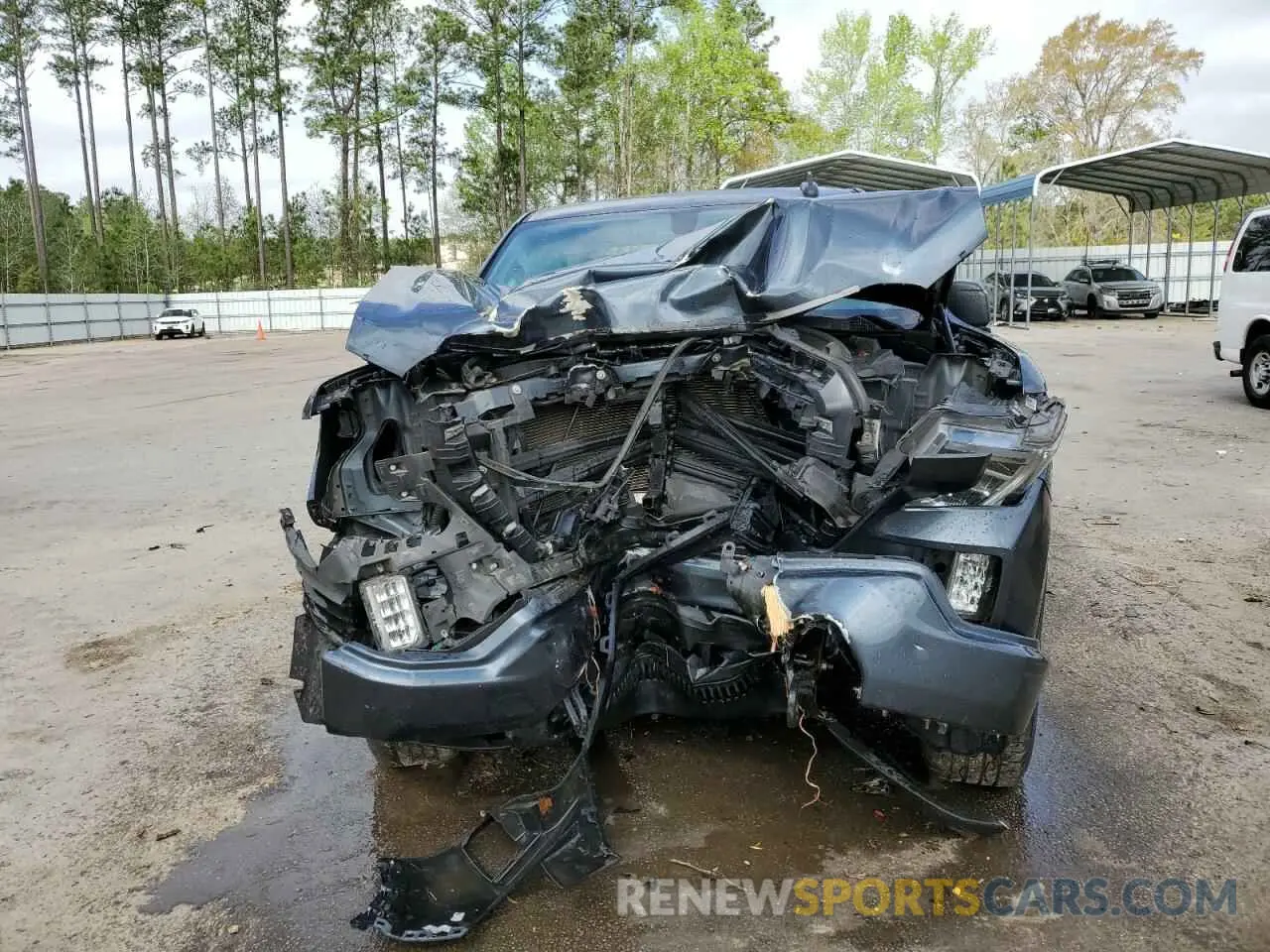 5 Photograph of a damaged car 3GTP9CEK5MG174227 GMC SIERRA 2021