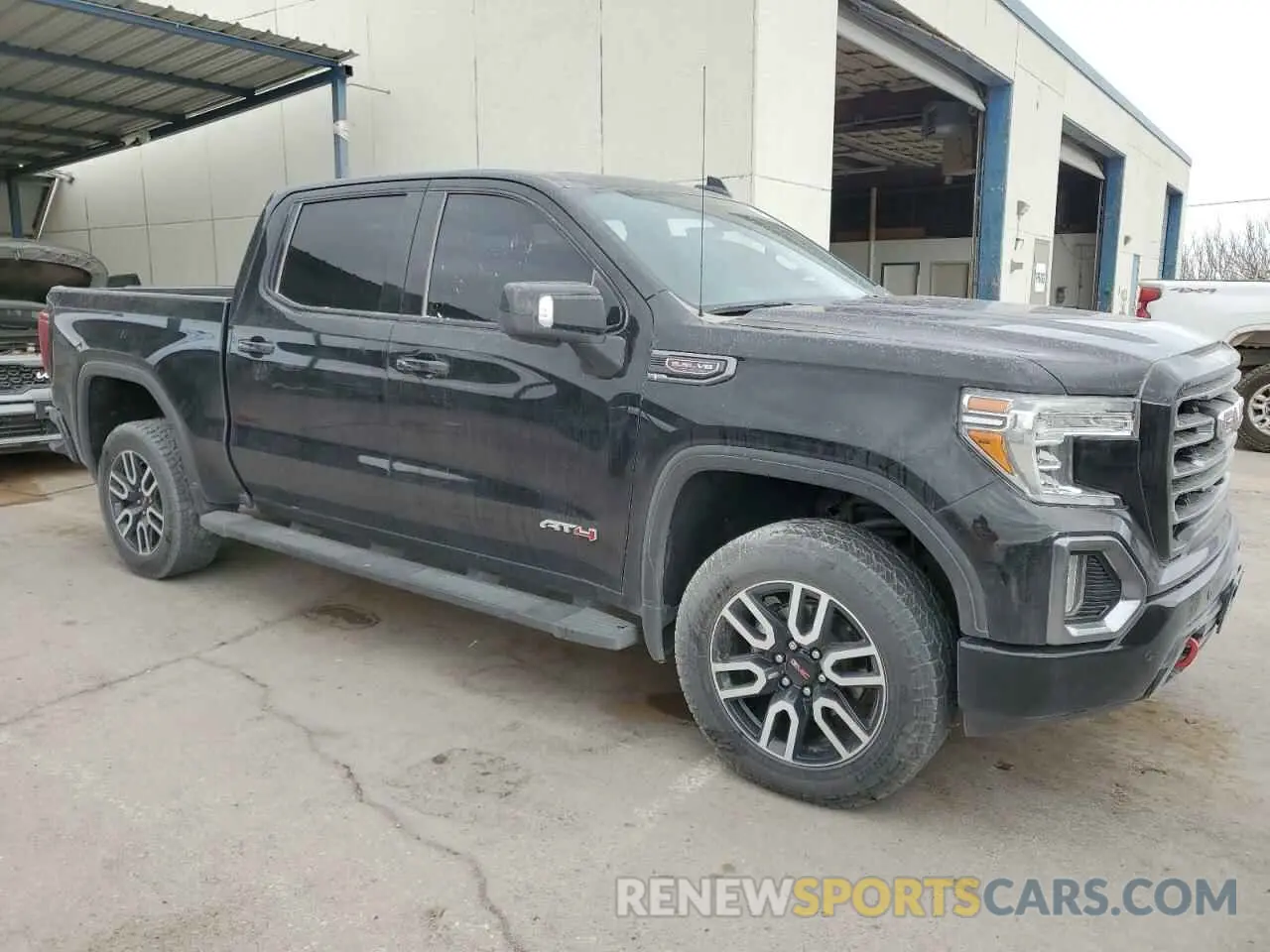 4 Photograph of a damaged car 3GTP9EED5MG337455 GMC SIERRA 2021