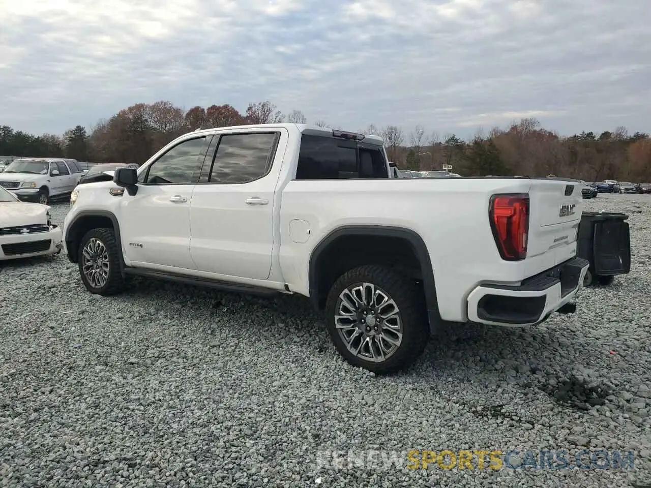 2 Photograph of a damaged car 3GTP9EEL5MG241901 GMC SIERRA 2021