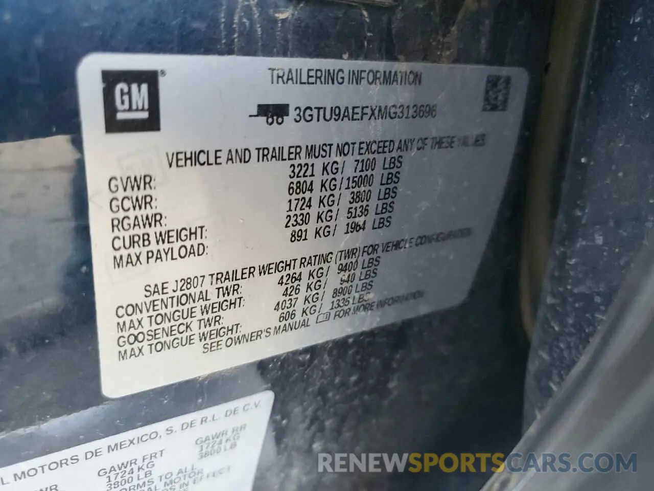 12 Photograph of a damaged car 3GTU9AEFXMG313696 GMC SIERRA 2021