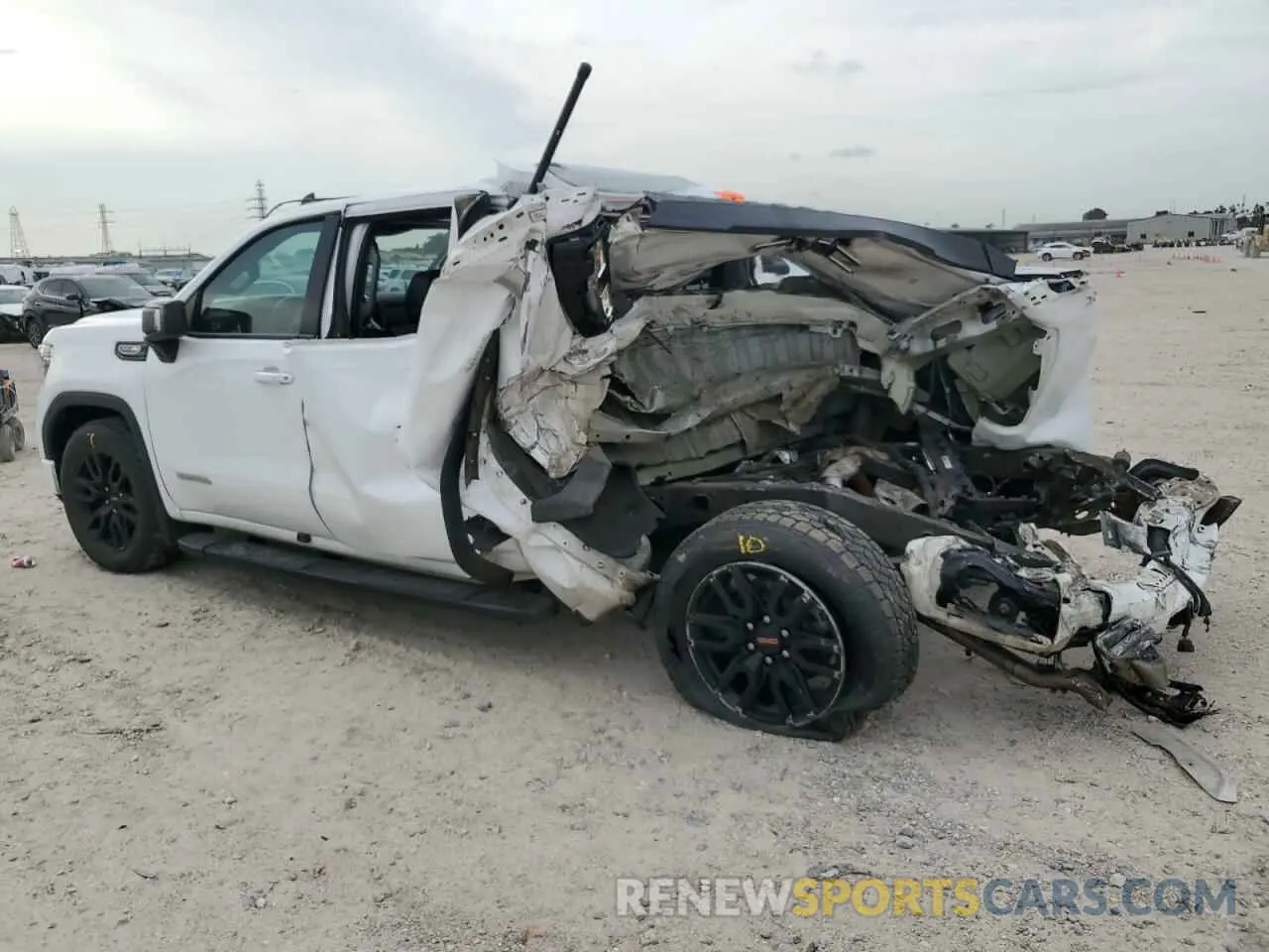 2 Photograph of a damaged car 3GTU9CED2MG155851 GMC SIERRA 2021