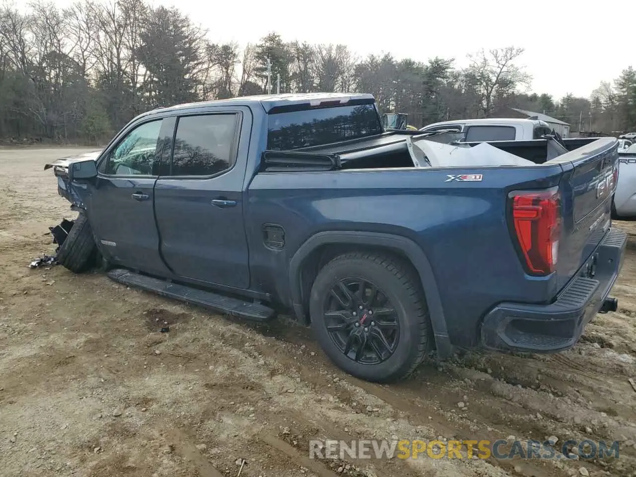 2 Photograph of a damaged car 3GTU9CET5MG361186 GMC SIERRA 2021
