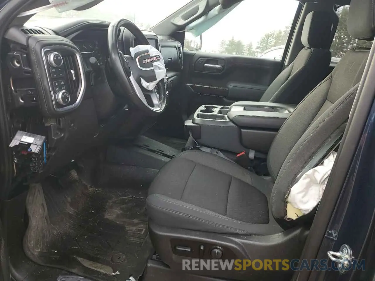 7 Photograph of a damaged car 3GTU9CET5MG361186 GMC SIERRA 2021