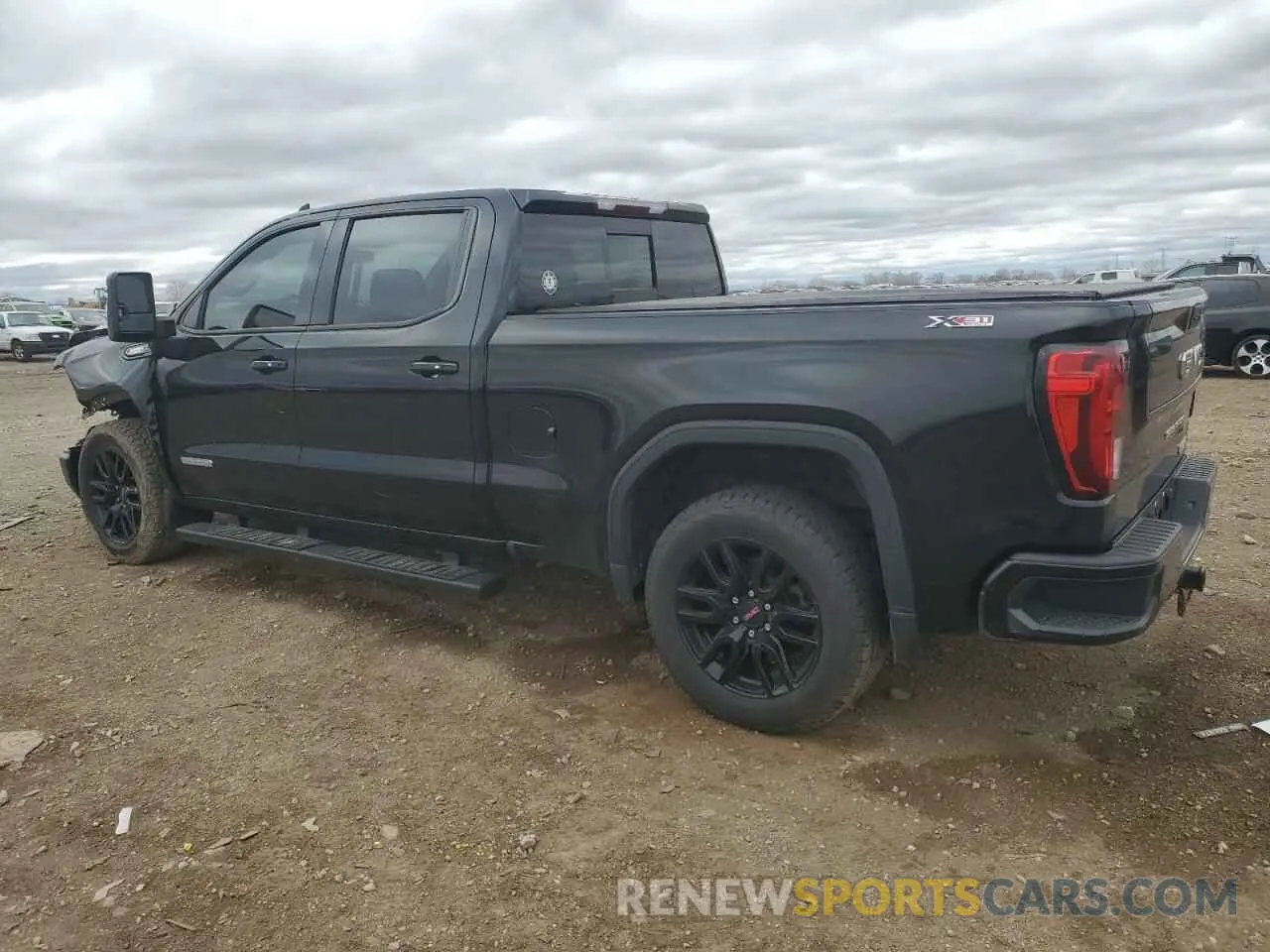 2 Photograph of a damaged car 3GTU9CET6MG334756 GMC SIERRA 2021