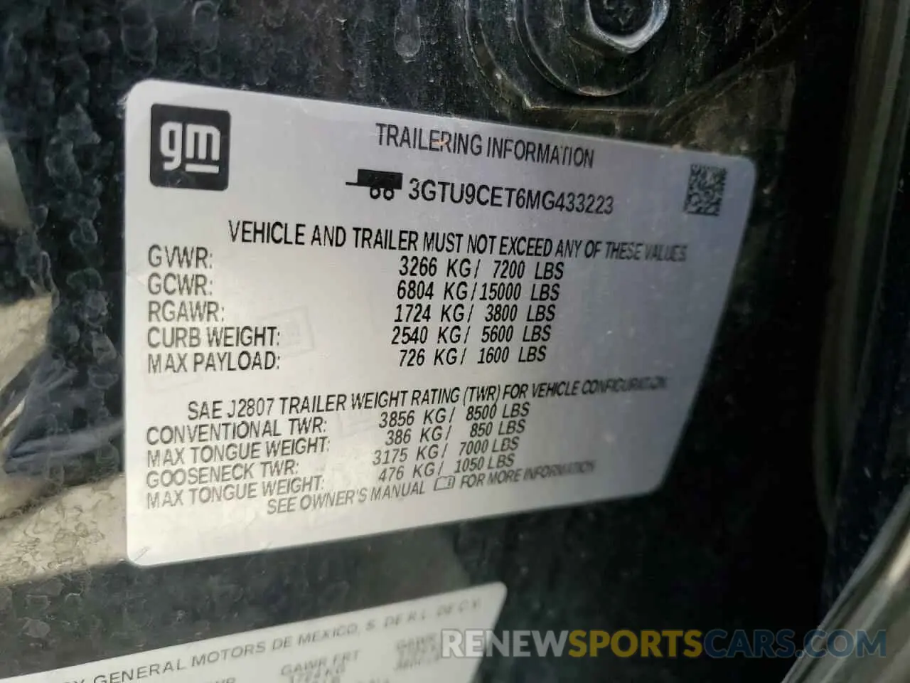 12 Photograph of a damaged car 3GTU9CET6MG433223 GMC SIERRA 2021