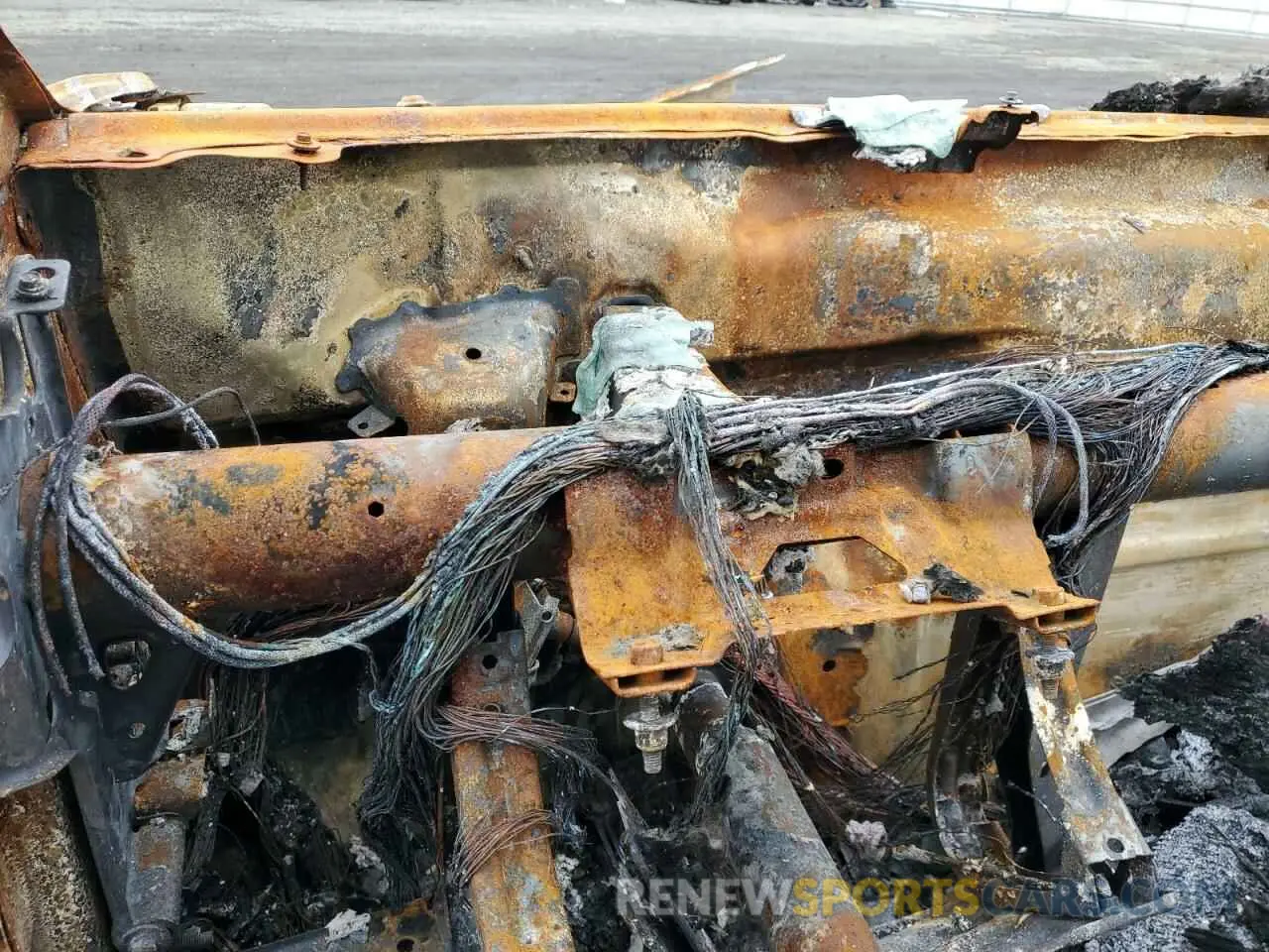 9 Photograph of a damaged car 3GTU9DED4MG148938 GMC SIERRA 2021