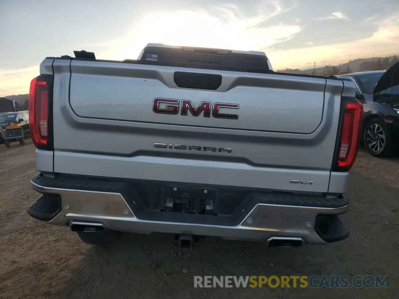 6 Photograph of a damaged car 3GTU9DED6MG249205 GMC SIERRA 2021