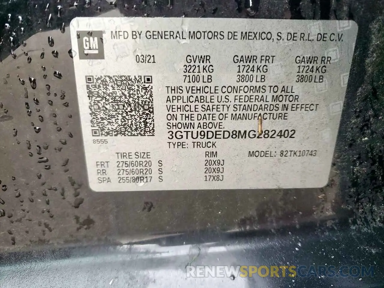 12 Photograph of a damaged car 3GTU9DED8MG282402 GMC SIERRA 2021