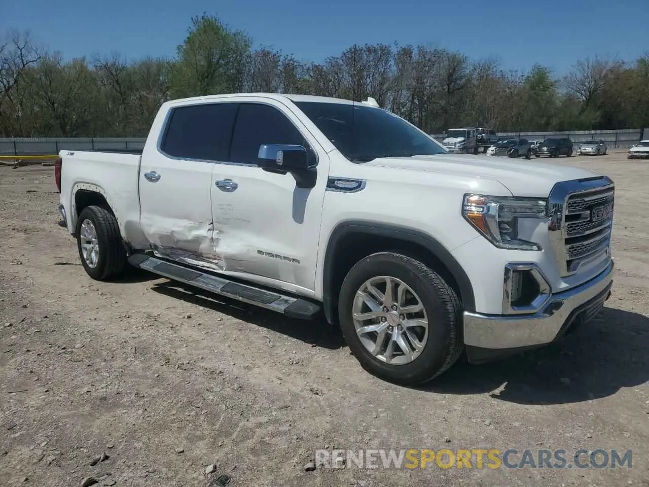 4 Photograph of a damaged car 3GTU9DED9MG327511 GMC SIERRA 2021