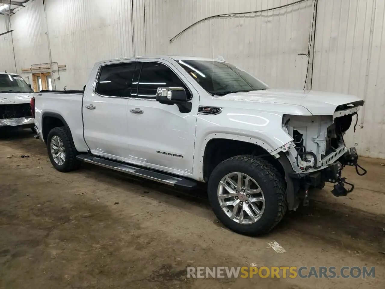 4 Photograph of a damaged car 3GTU9DEL5MG431971 GMC SIERRA 2021