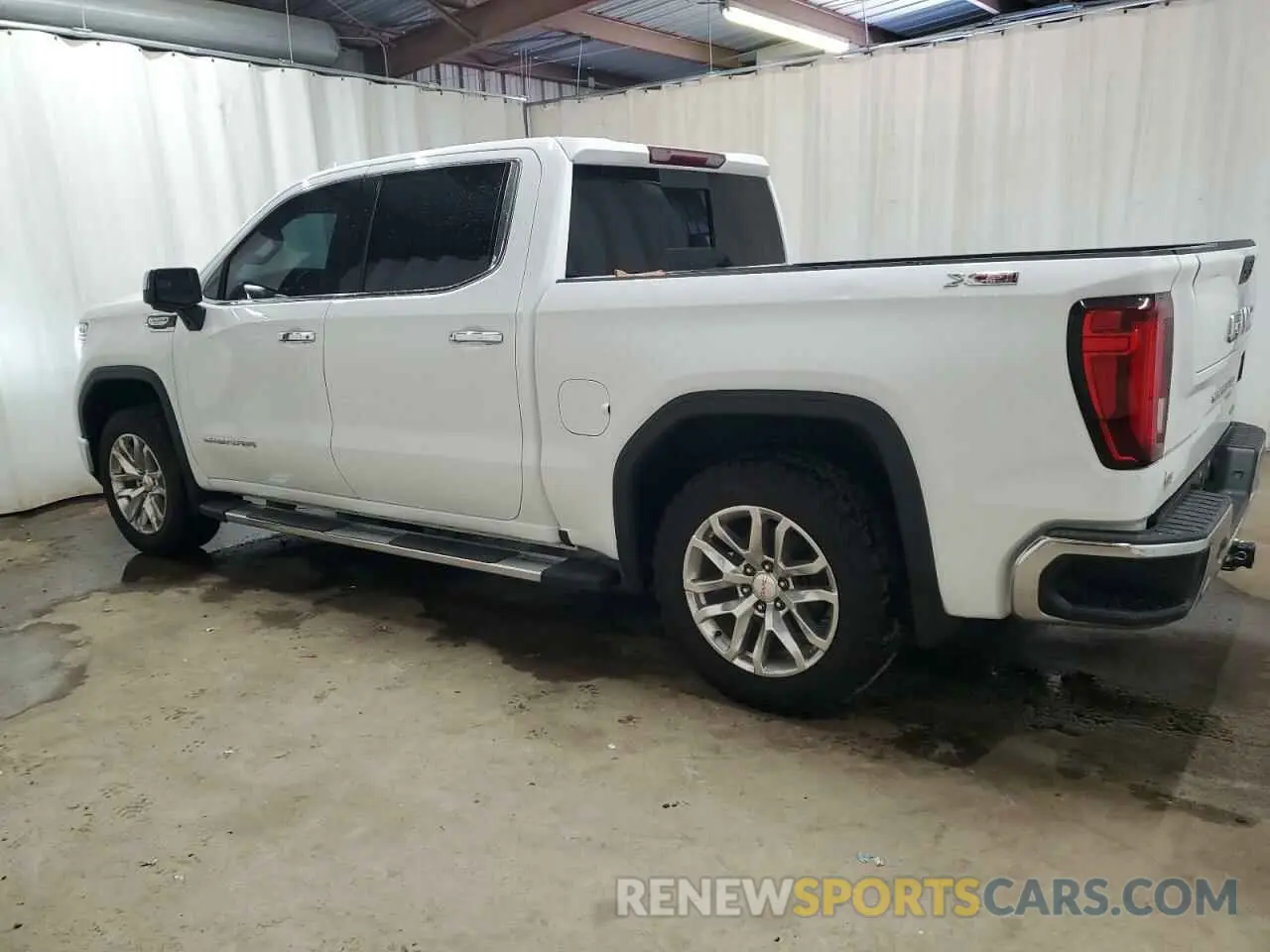 2 Photograph of a damaged car 3GTU9DET6MG362918 GMC SIERRA 2021