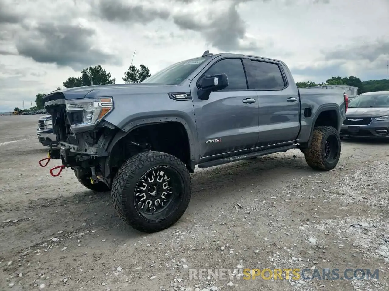 1 Photograph of a damaged car 3GTU9EET1MG334174 GMC SIERRA 2021