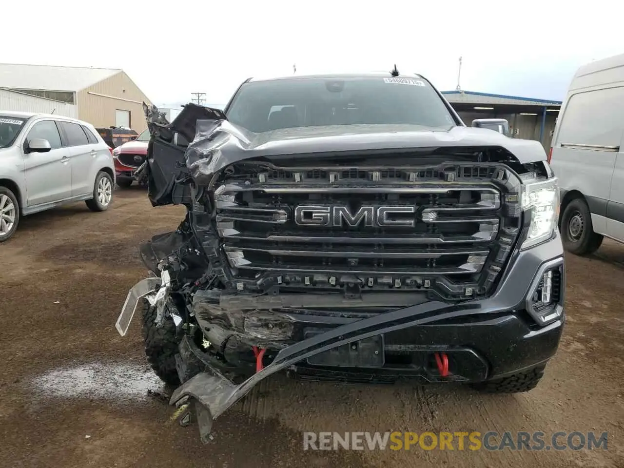 5 Photograph of a damaged car 3GTU9EET2MG339318 GMC SIERRA 2021