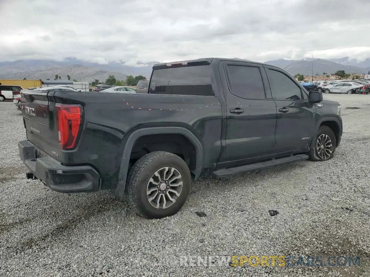 3 Photograph of a damaged car 3GTU9EET9MG459729 GMC SIERRA 2021