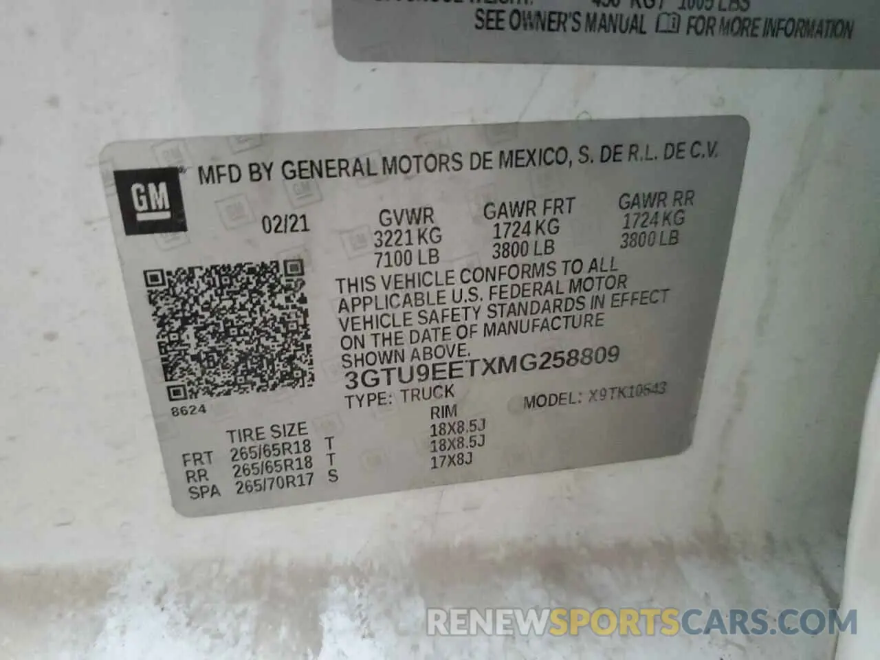 14 Photograph of a damaged car 3GTU9EETXMG258809 GMC SIERRA 2021