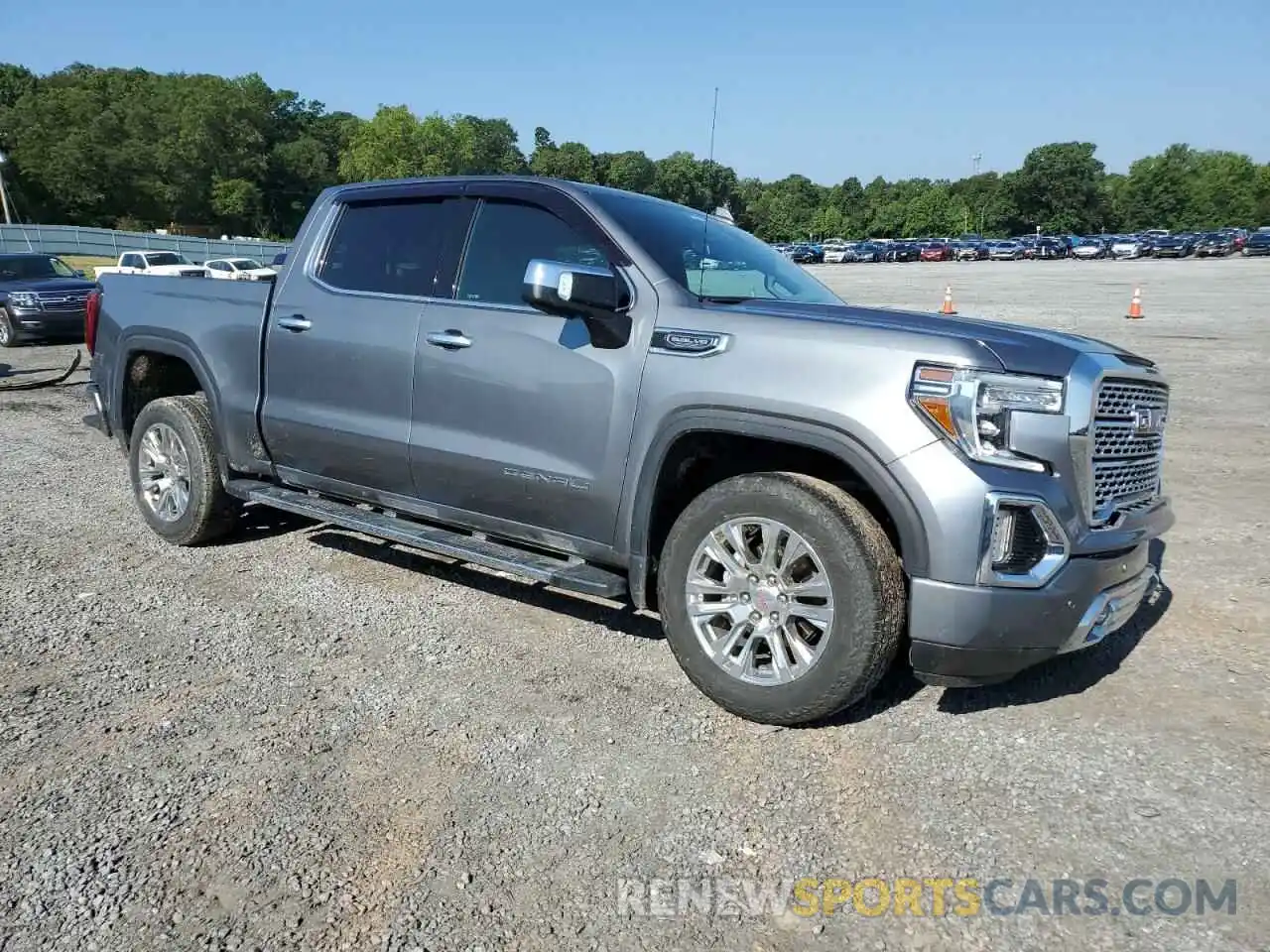 4 Photograph of a damaged car 3GTU9FED0MG153999 GMC SIERRA 2021