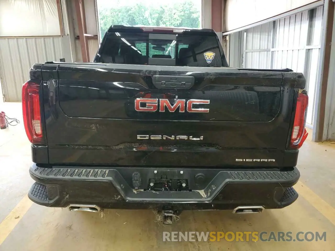 6 Photograph of a damaged car 3GTU9FED2MG446951 GMC SIERRA 2021