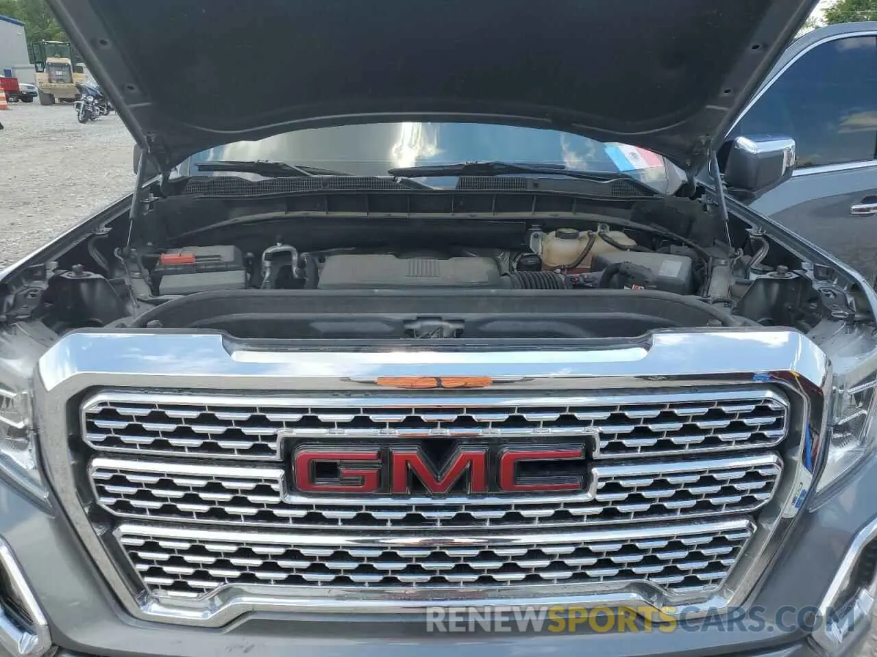 11 Photograph of a damaged car 3GTU9FED3MG293142 GMC SIERRA 2021