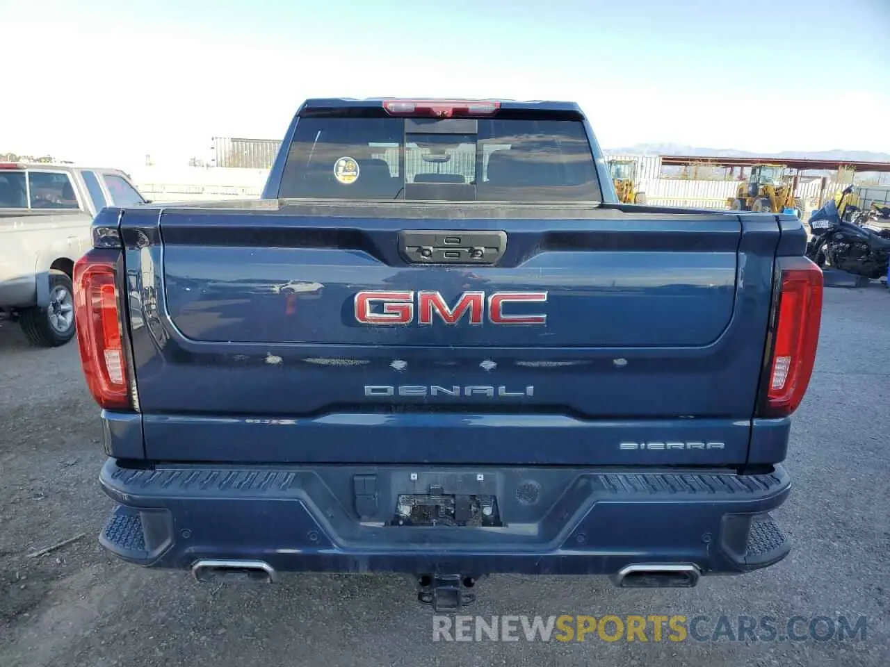 6 Photograph of a damaged car 3GTU9FEL4MG129826 GMC SIERRA 2021