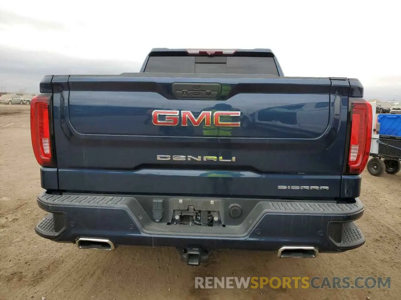 6 Photograph of a damaged car 3GTU9FEL5MG127017 GMC SIERRA 2021