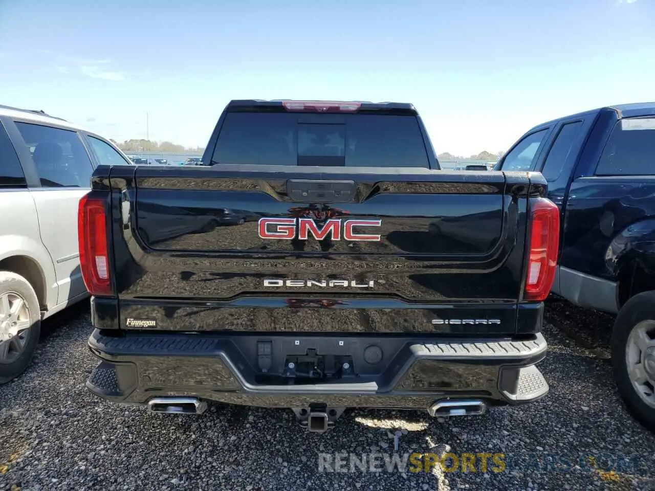 6 Photograph of a damaged car 3GTU9FEL5MG304813 GMC SIERRA 2021