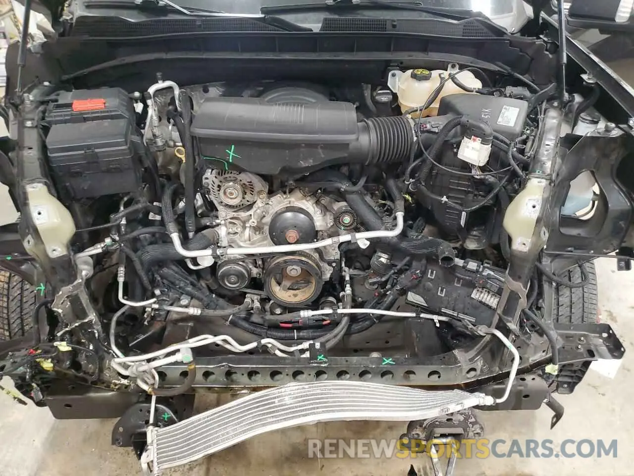 11 Photograph of a damaged car 3GTU9FEL8MG202681 GMC SIERRA 2021
