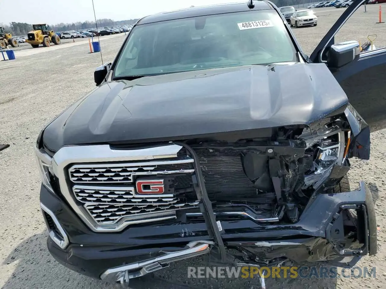 12 Photograph of a damaged car 3GTU9FEL8MG447982 GMC SIERRA 2021