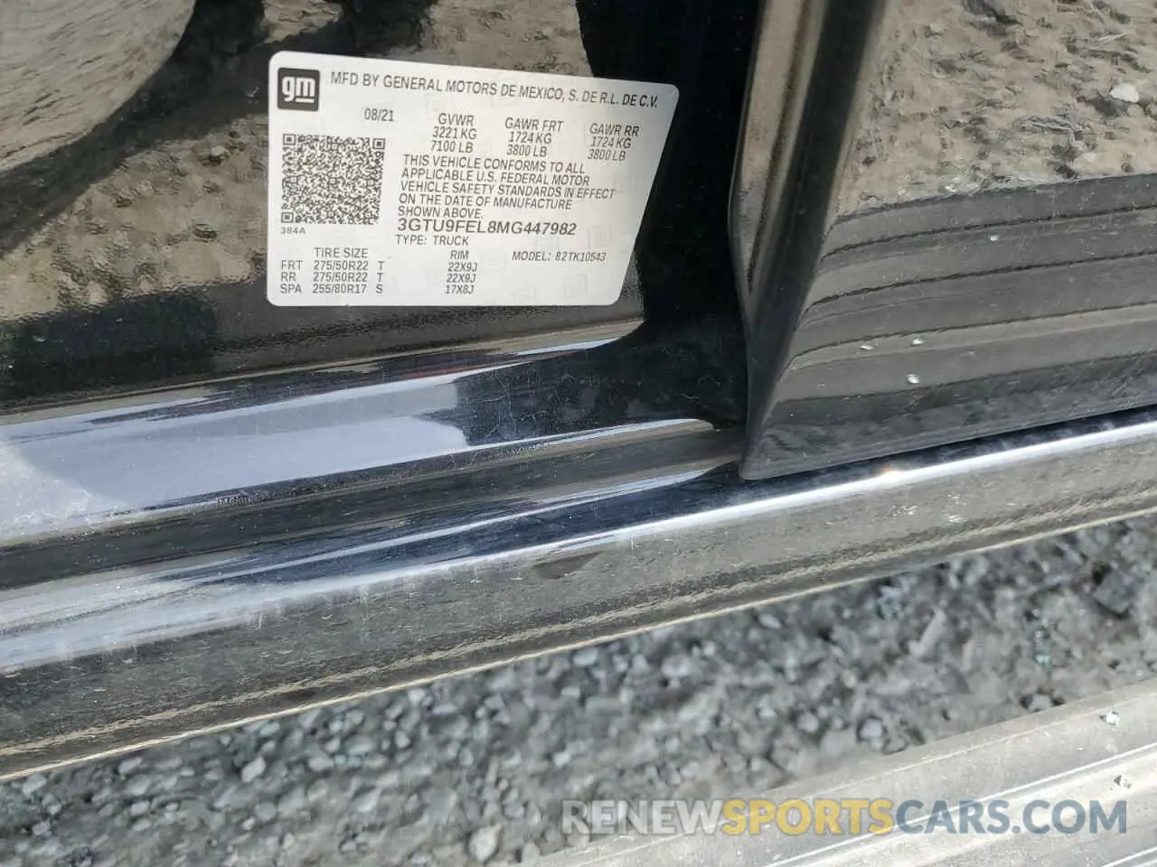 14 Photograph of a damaged car 3GTU9FEL8MG447982 GMC SIERRA 2021