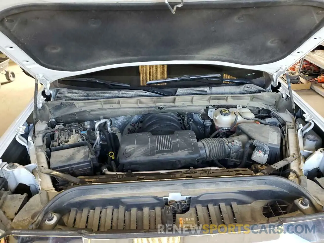 11 Photograph of a damaged car 3GTU9FELXMG324670 GMC SIERRA 2021