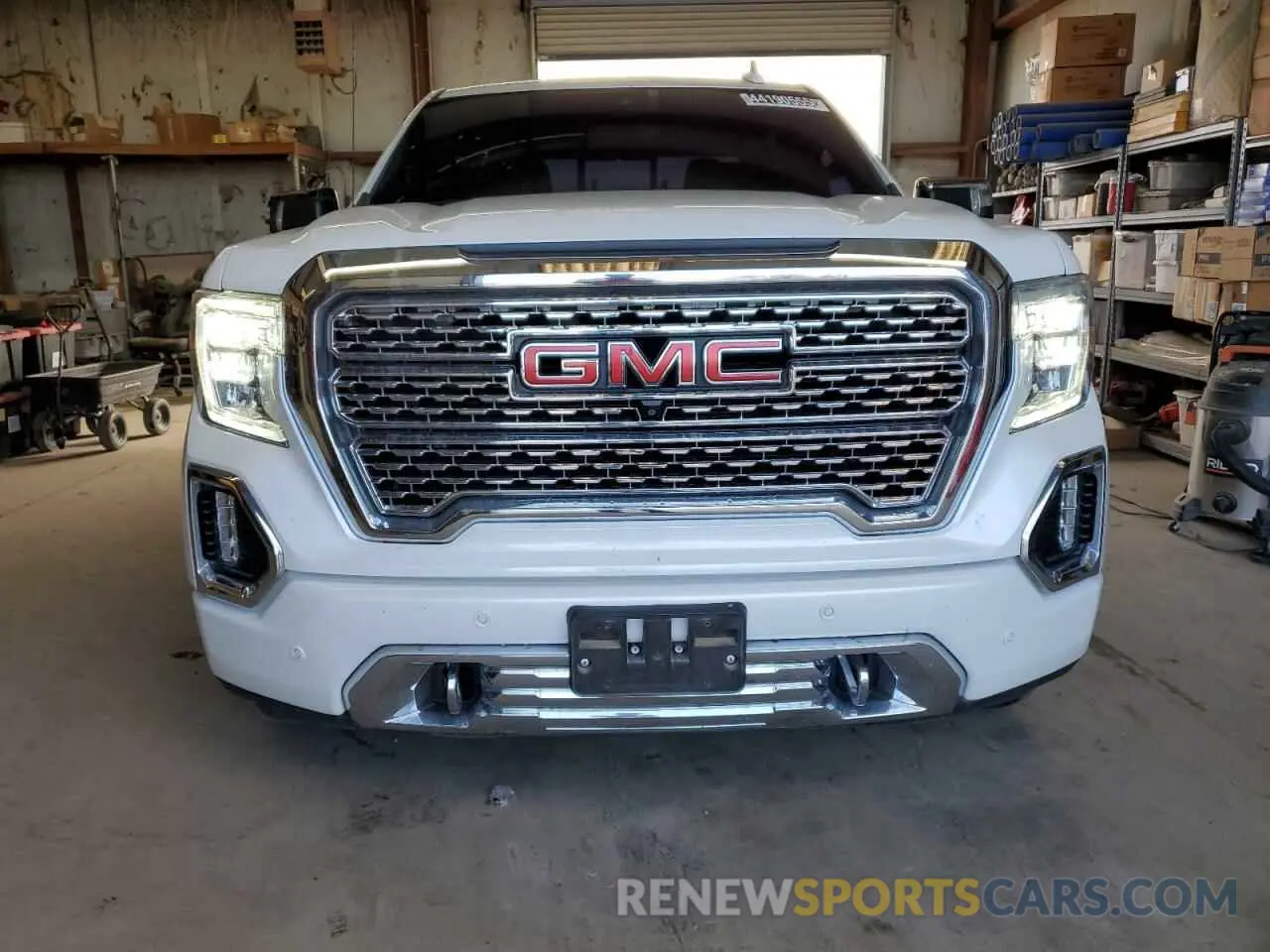 5 Photograph of a damaged car 3GTU9FELXMG324670 GMC SIERRA 2021