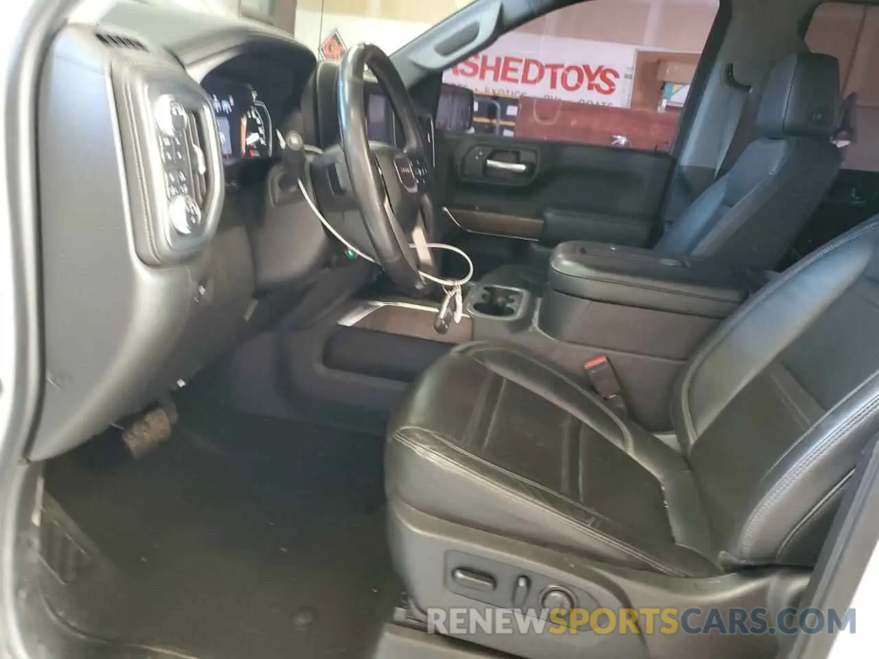 7 Photograph of a damaged car 3GTU9FELXMG324670 GMC SIERRA 2021