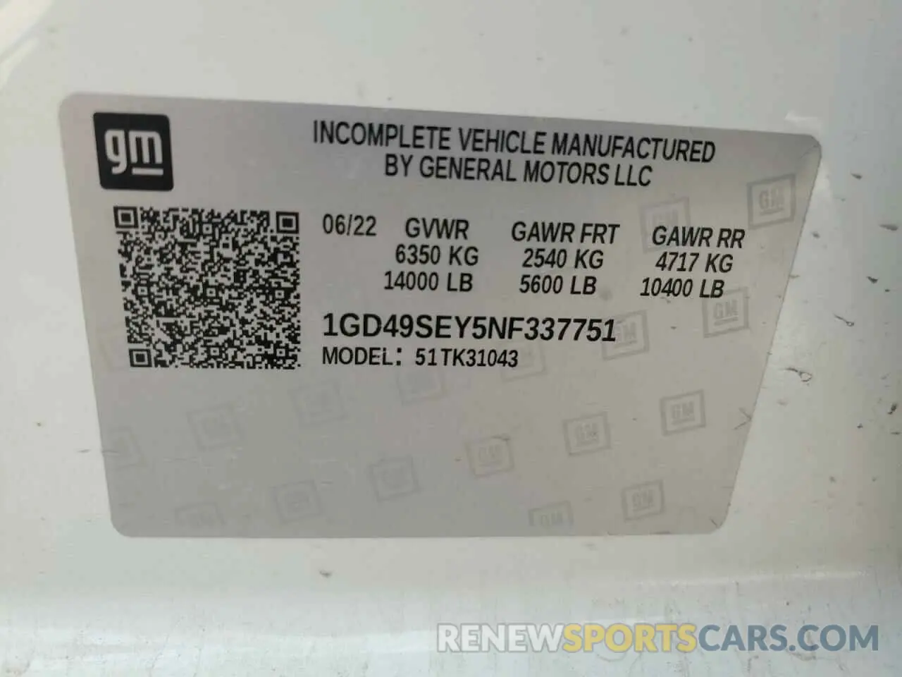 13 Photograph of a damaged car 1GD49SEY5NF337751 GMC SIERRA 2022