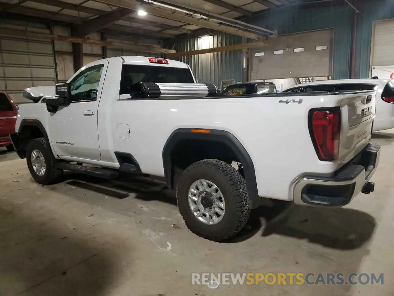 2 Photograph of a damaged car 1GT39ME78NF102098 GMC SIERRA 2022
