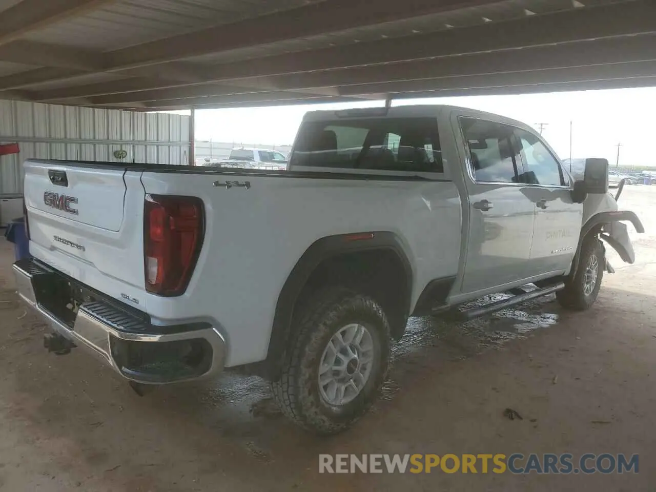 3 Photograph of a damaged car 1GT49ME76NF193120 GMC SIERRA 2022