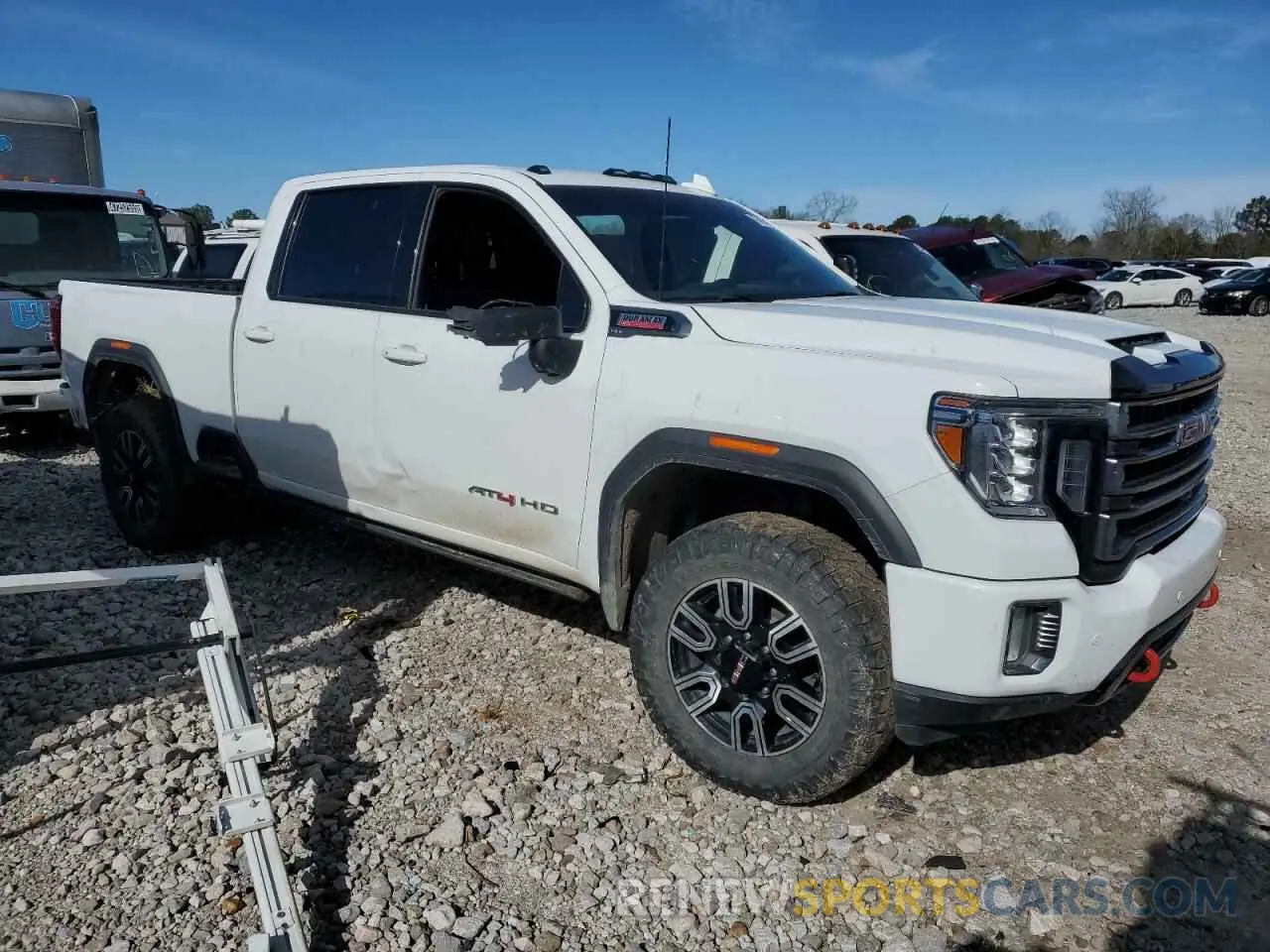 4 Photograph of a damaged car 1GT49PEY2NF261441 GMC SIERRA 2022