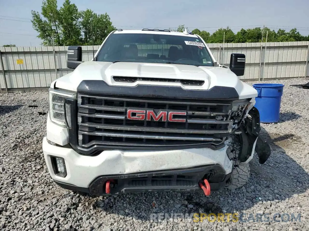 5 Photograph of a damaged car 1GT49PEY8NF106473 GMC SIERRA 2022